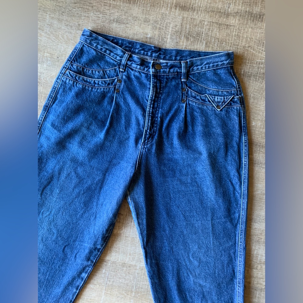 sold - Picture 2 of 13